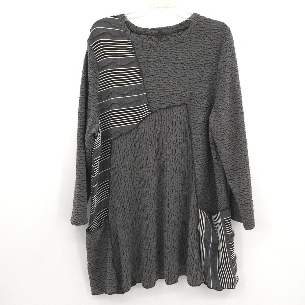 IC by Connie K Tunic Top Women 1X Grey Textured Asymmetrical Striped Lagenlook